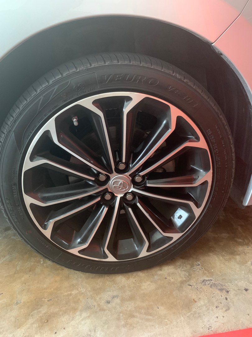 Original Toyota Altis 17 inch rims (5x100), including tyres, Car ...