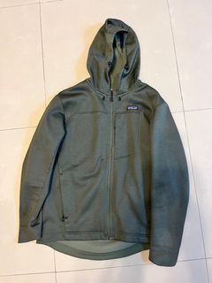 Patagonia fleece jacket size M