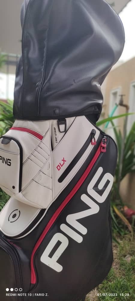 Ping dlx cart discount bag 2020 black