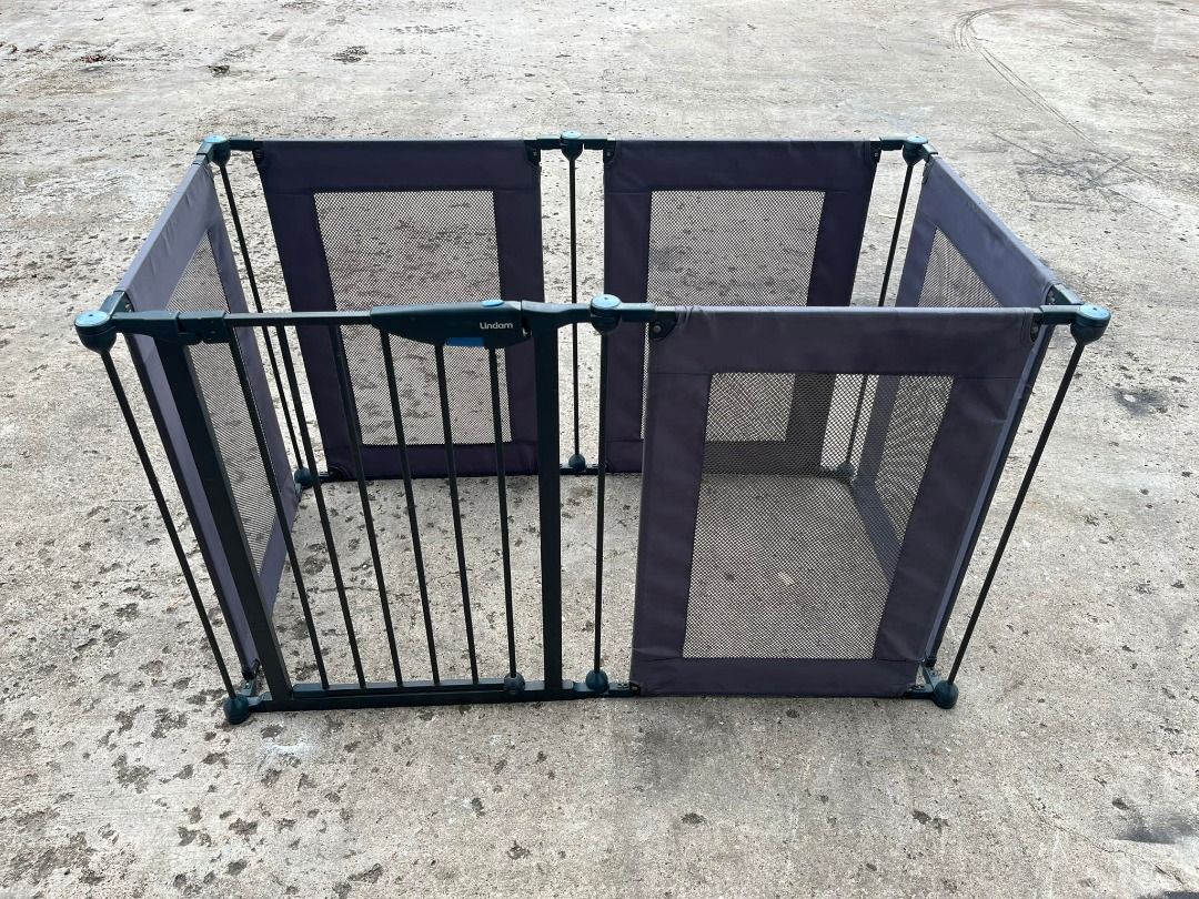 Portable Mobile Baby Playpen Safety Gate Lindam Babies Kids