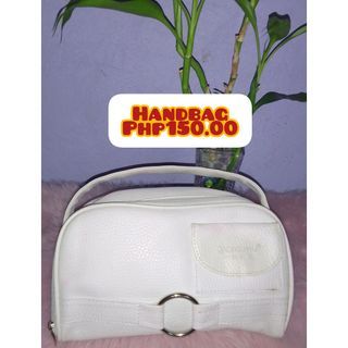 Preloved white handbag