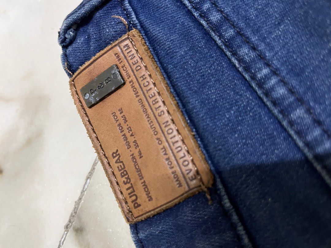 Pull and bear special 2025 selection denim for you