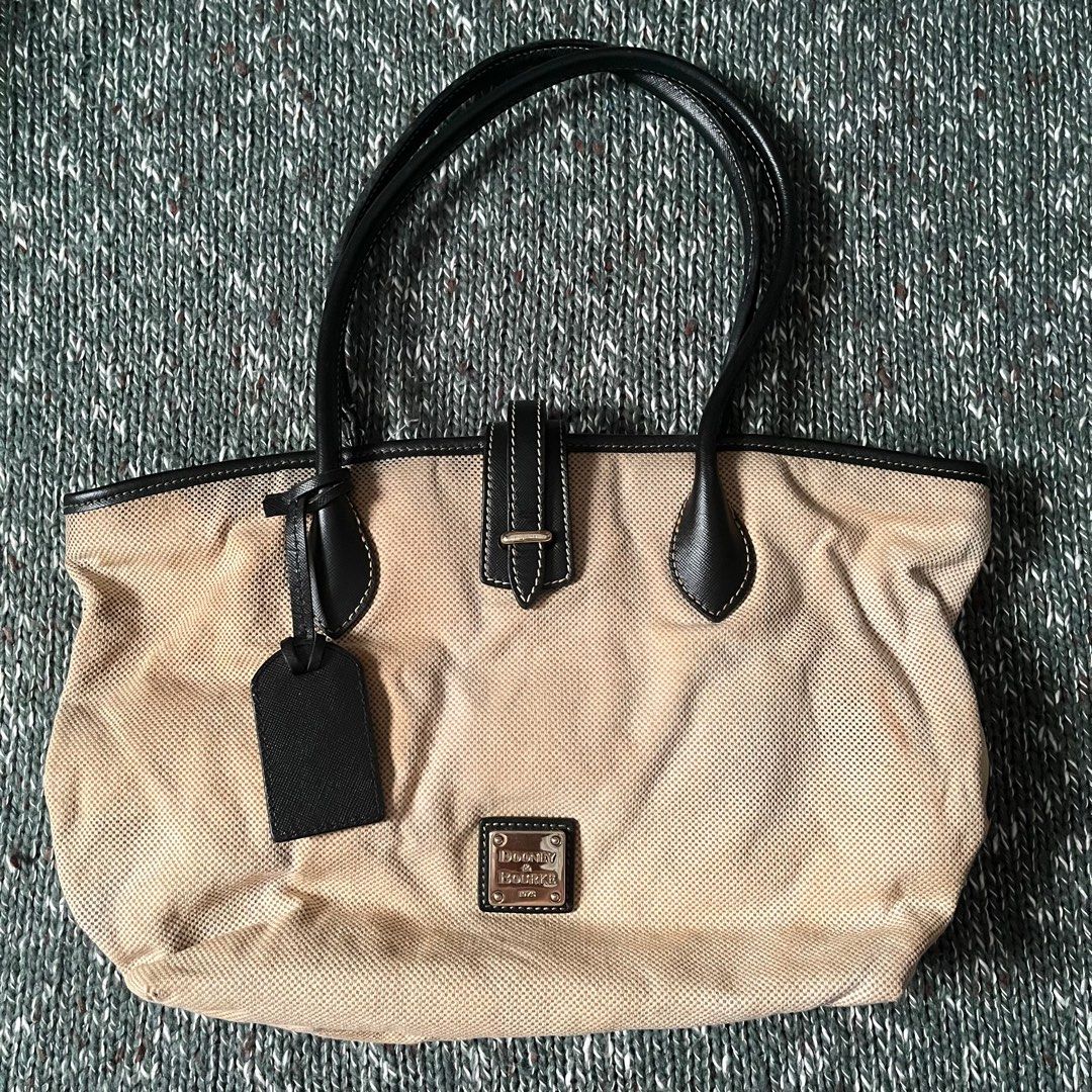 Dooney and clearance bourke tote sale