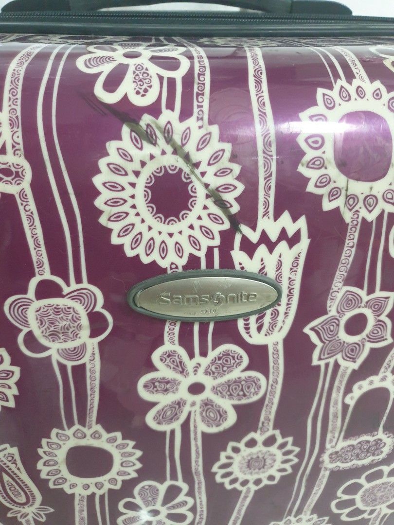 Samsonite 27inch luggage good condition best deal 38, Hobbies & Toys