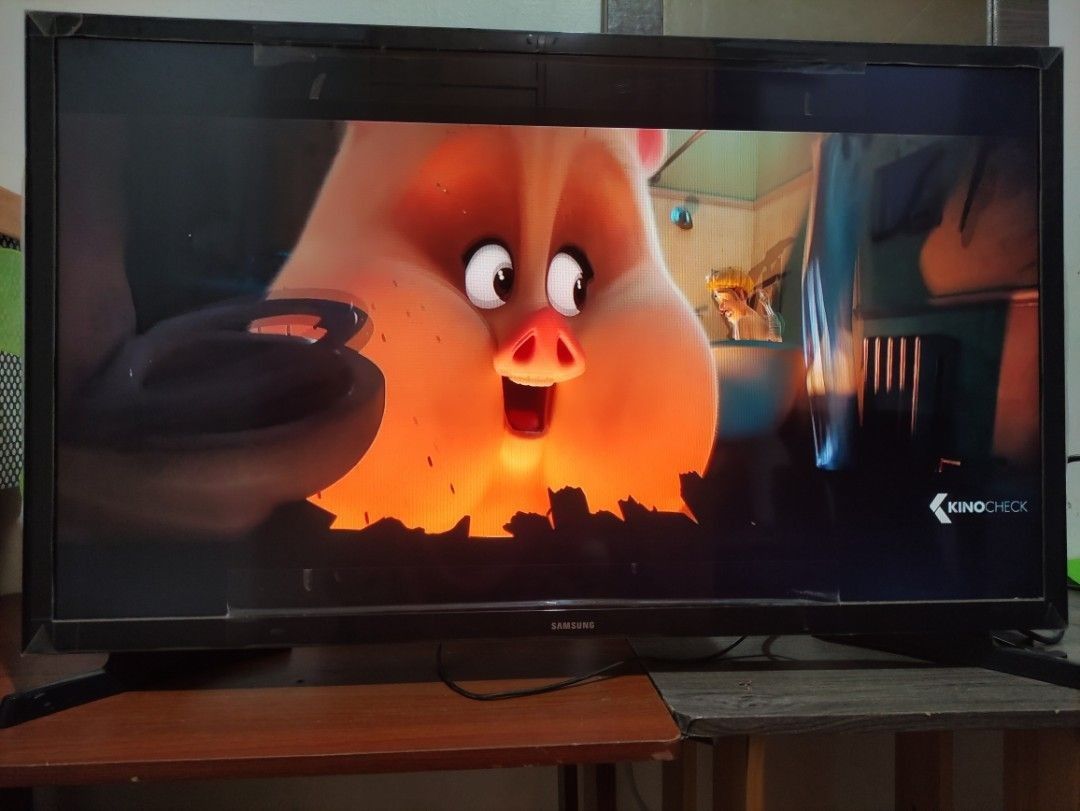 samsung-32-inch-led-tv-tv-home-appliances-tv-entertainment-tv-on