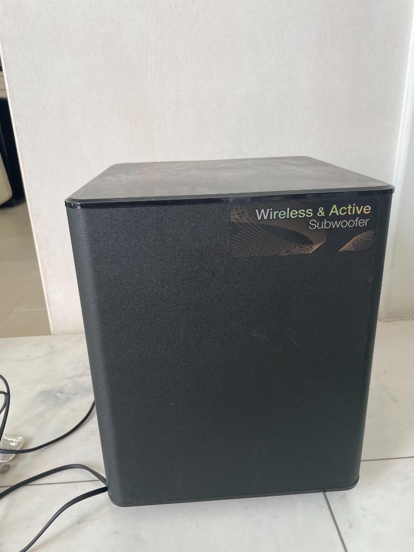 Samsung wireless and active outlet subwoofer