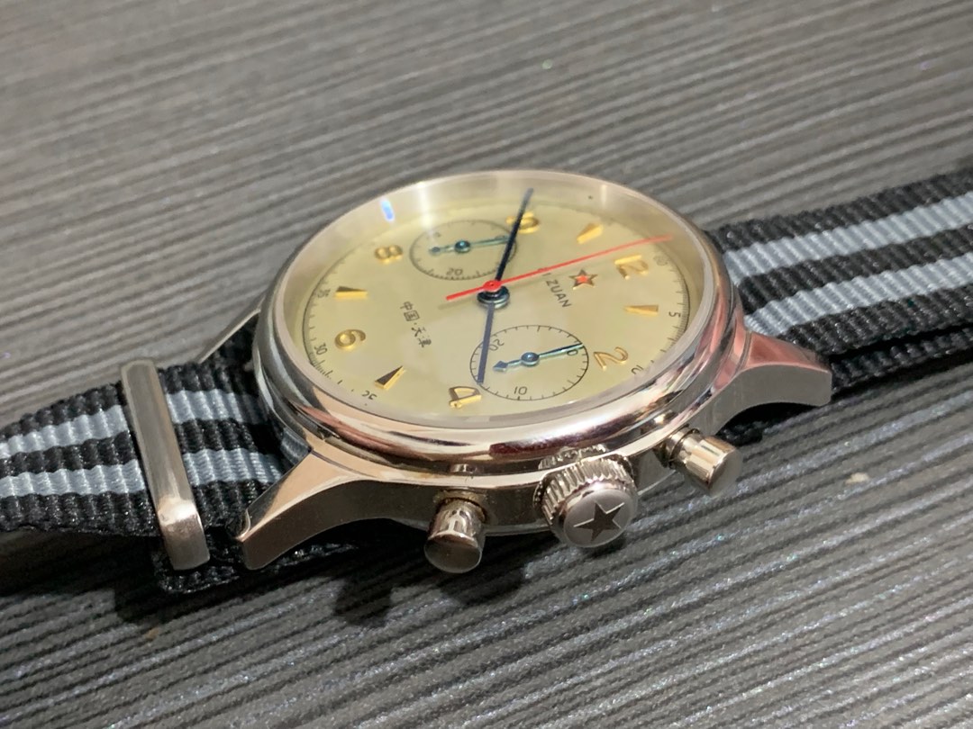 seagull-1963-38mm-chronograph-on-carousell