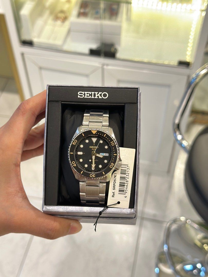 seiko 5 sports black dial automatic