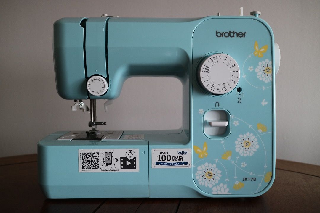 Sewing Machine Brother JK17B, TV & Home Appliances, Other Home