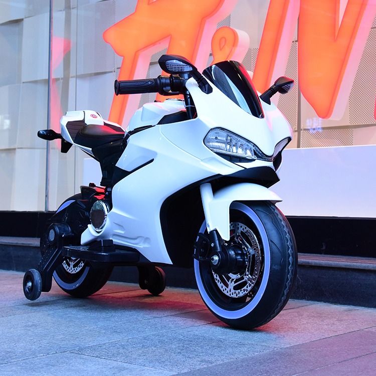 Bacchon ki bmw bike outlet