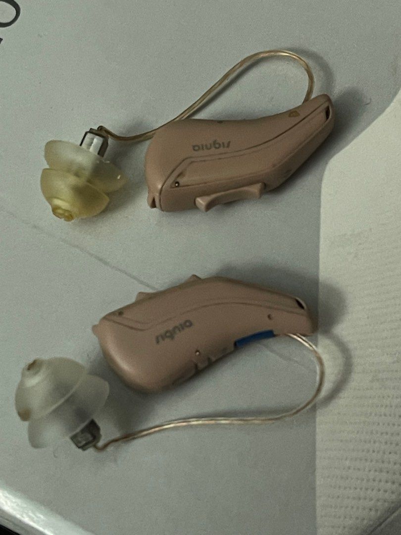 Signia Hearing Aid, spare button battery, case, Audio, Other Audio