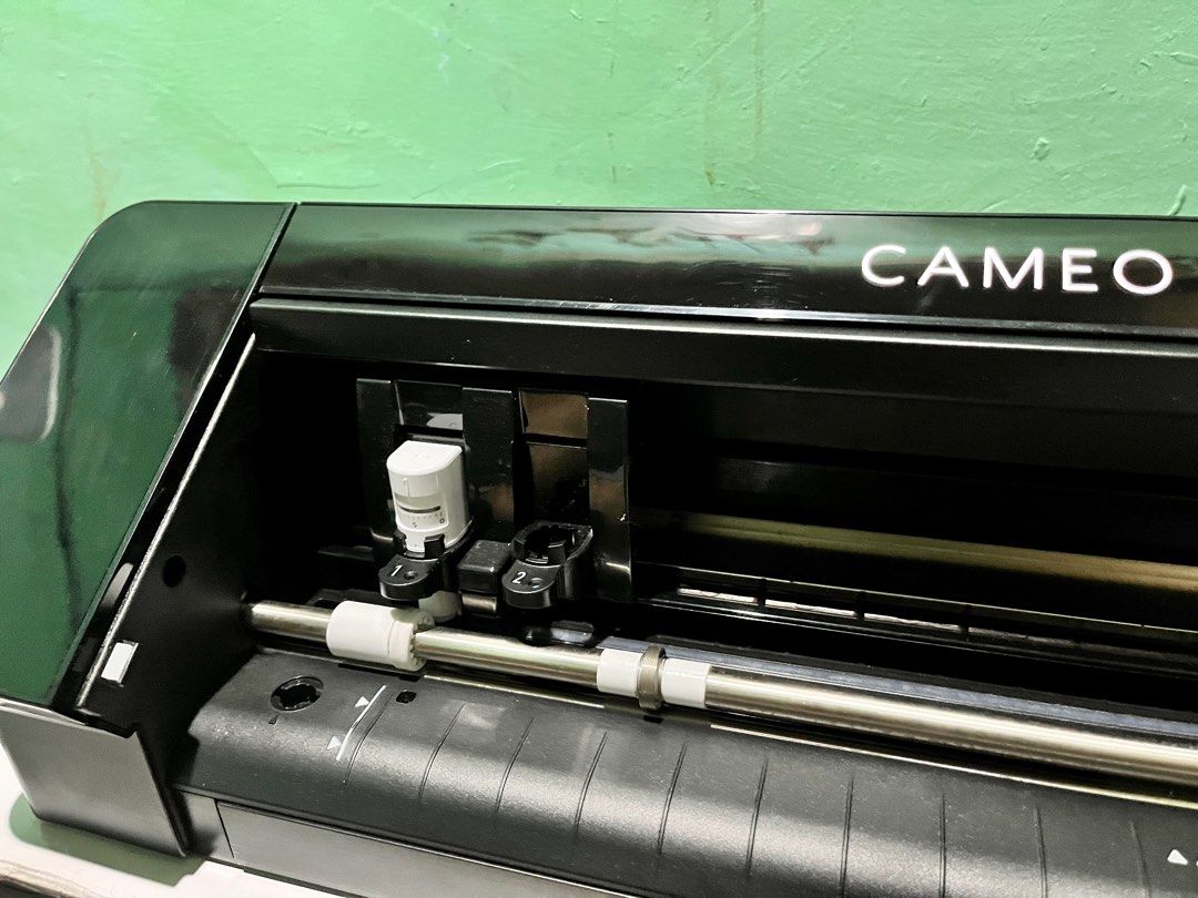 BLACK - Silhouette Cameo 4 on Carousell