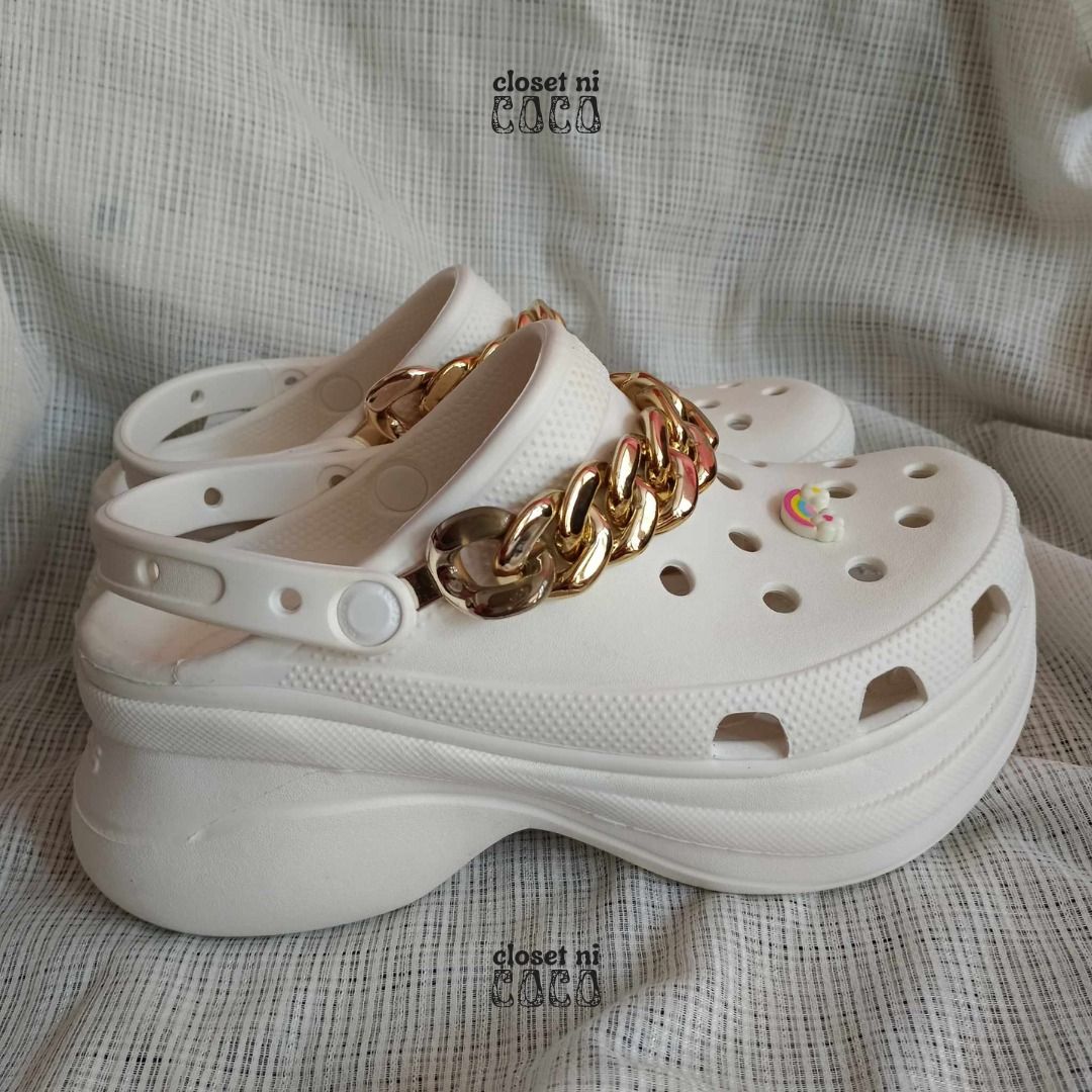 Crocs white with chain shop