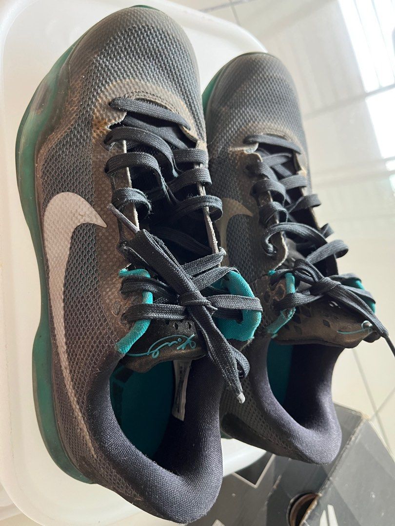 Kobe shoes mens silver top