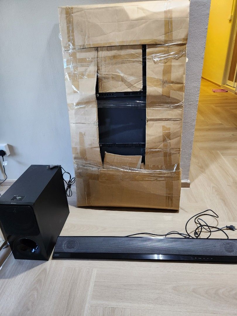 Sony Bravia 55" + sound bar + subwoofer, TV & Home Appliances, TV