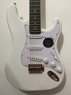 (Category: ) located in . Submitted by guitaring (Listing ID 1240824762, Image 1). Description: .