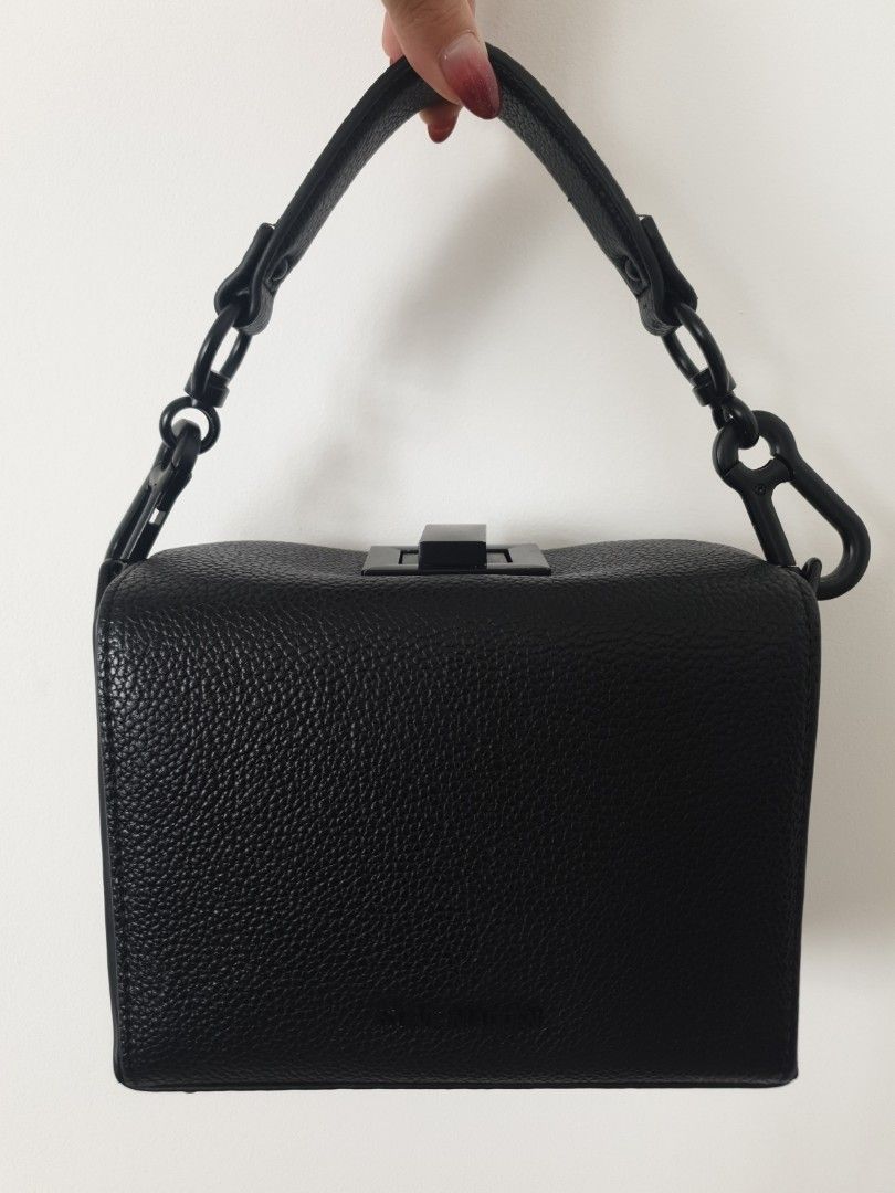 Steven Madden Melodie Crossbody Purse Womens Medium Size Red Black Handbags