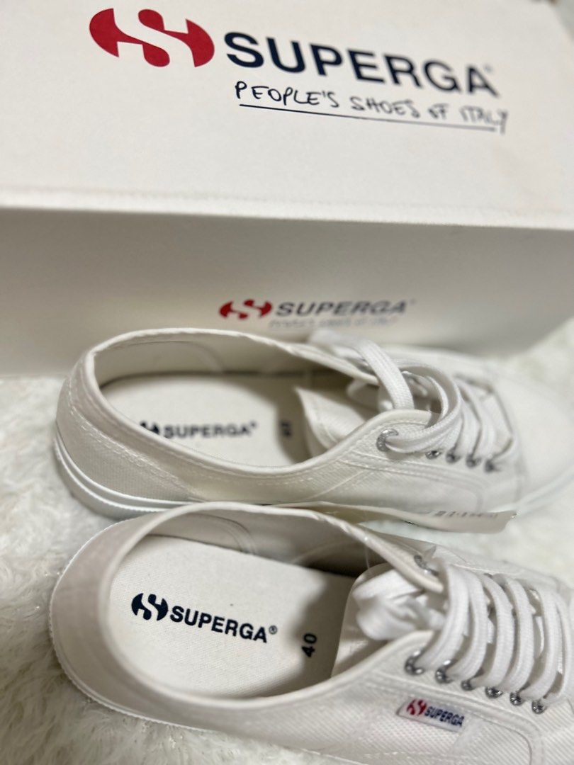 How to clean outlet white superga canvas sneakers