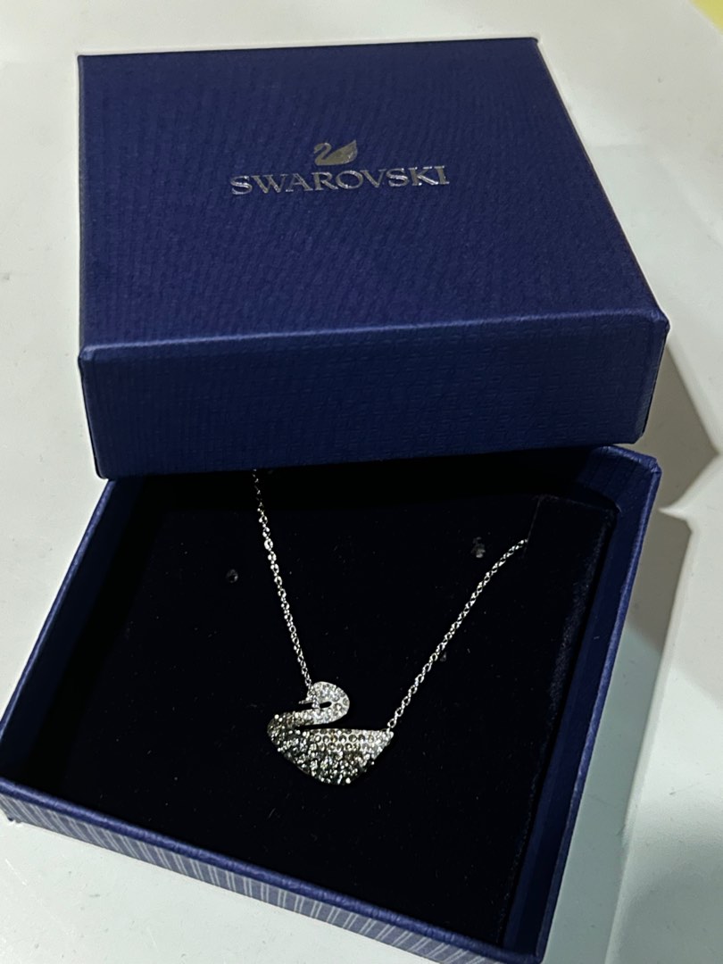 Swarovski Necklace swan pendant Women s Fashion Jewelry