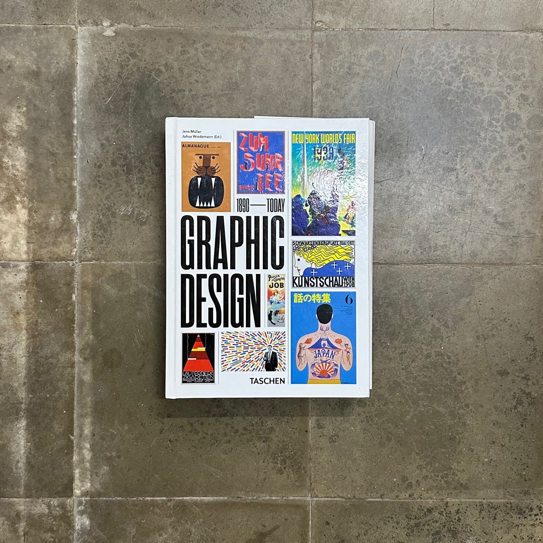 The History of Graphic Design. 40th Ed., Buku & Alat Tulis, Buku di