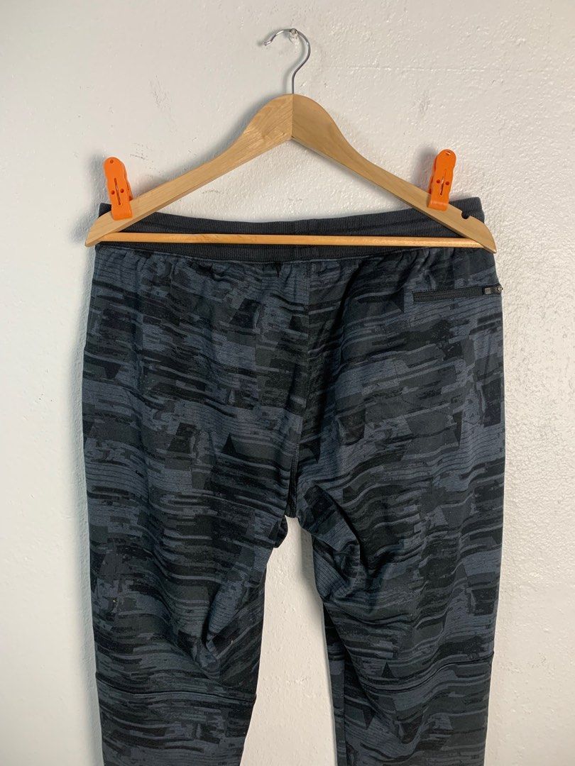 North face camo sweatpants deals