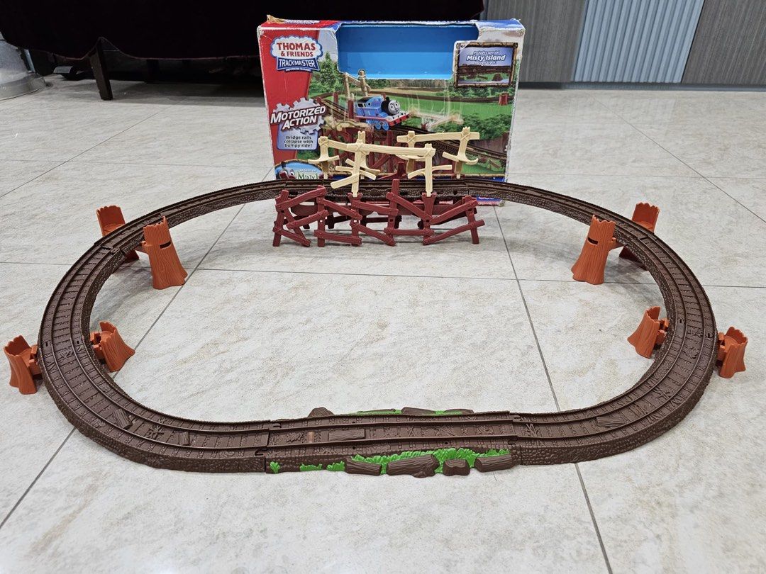Thomas and friends shake store shake bridge