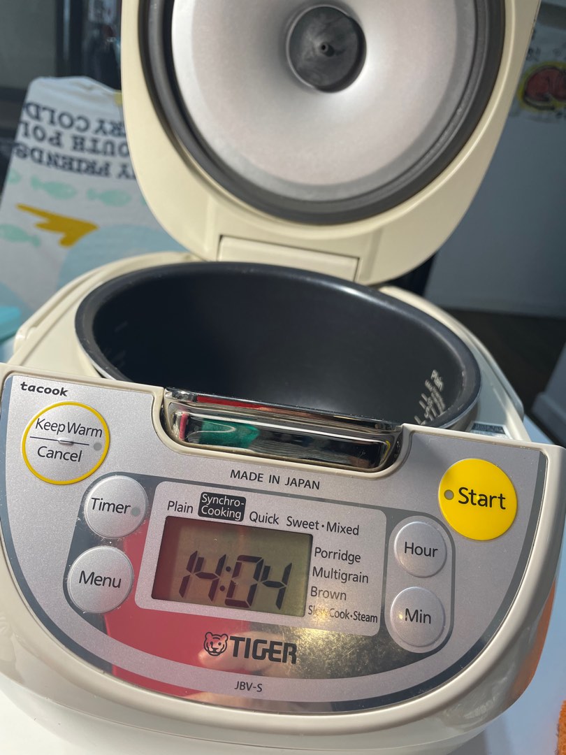 Tiger rice cooker, TV & Home Appliances, Kitchen Appliances, Cookers on