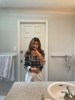 Top and white pants