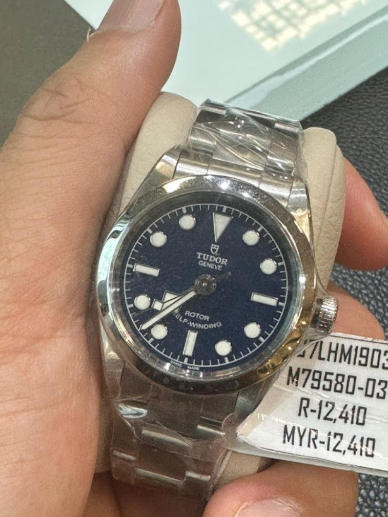 Tudor black hotsell bay 32mm