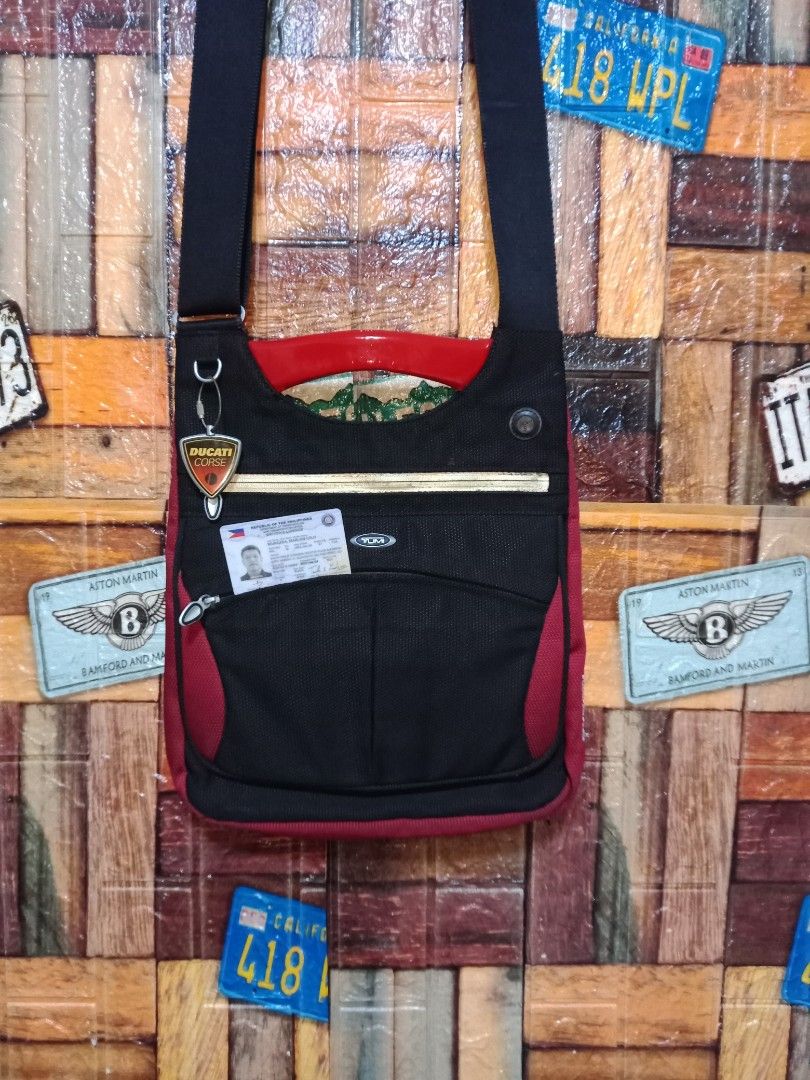 Tumi ducati messenger bag sale