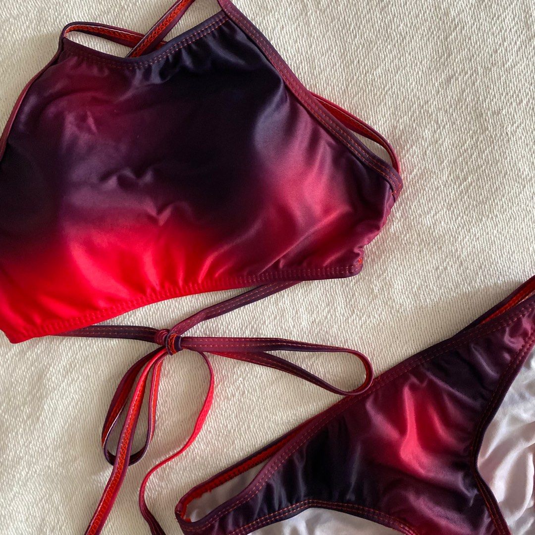 two piece tie dye halter bikini set (Category: Bikinis & Swimsuits) located in Malolos. Submitted by beasarchive (Listing ID 1240842176, Image 1). Description: .