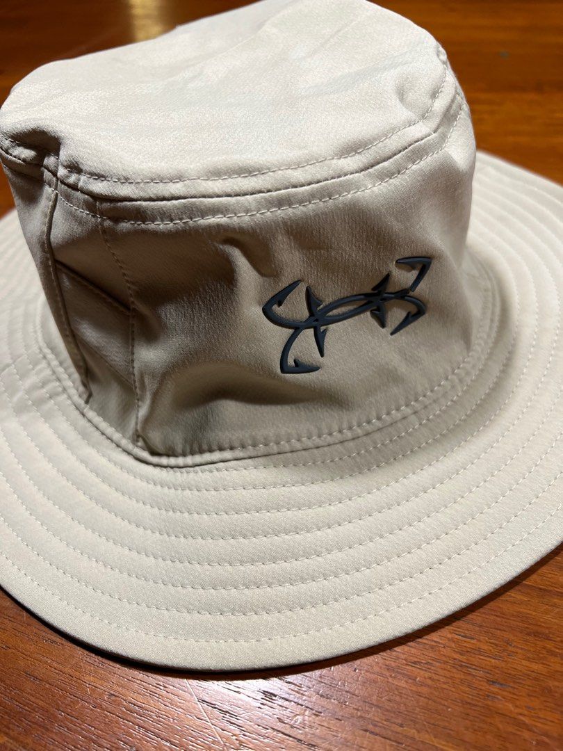 Under Armour hat, Men's Fashion, Watches & Accessories, Caps & Hats on  Carousell