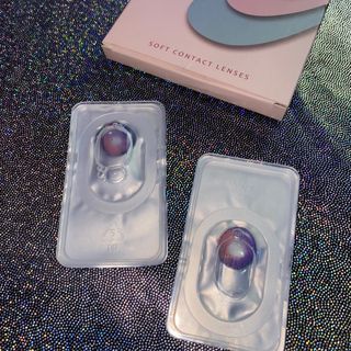 UYAAI Contact Lens in cardaptor purple