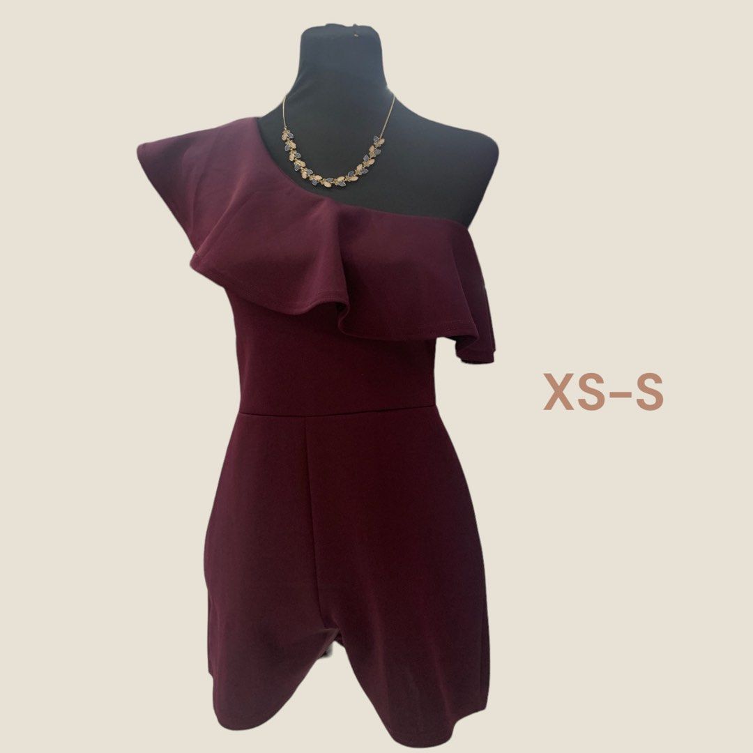 Venus style romper (Category: Rompers) located in Quezon City. Submitted by phammy (Listing ID 1240941879, Image 1). Description: .
