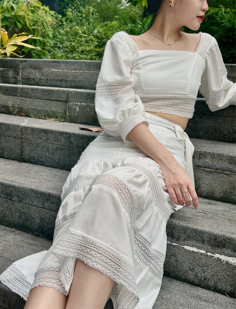 White top and bottom set, Women's Fashion, Dresses & Sets, Sets or