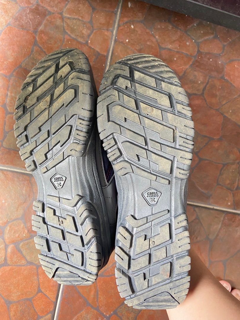 kasut hiking decathlon