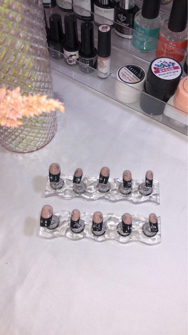 Y2k press-on nails (Category: Hands & Nails) located in Marikina City. Submitted by samdaenails (Listing ID 1240983961, Image 2). Description: Accepting customized press on nails, the set includes - 10 press-on nails - 2g glue - sticker nail tab - cuticle stick - alcohol tab - instructions on how to apply the nails What are your prices? Prices depend on the design of each press-on set. SHIPPING PROCESS If your area is Marikina, we can meet-up or 