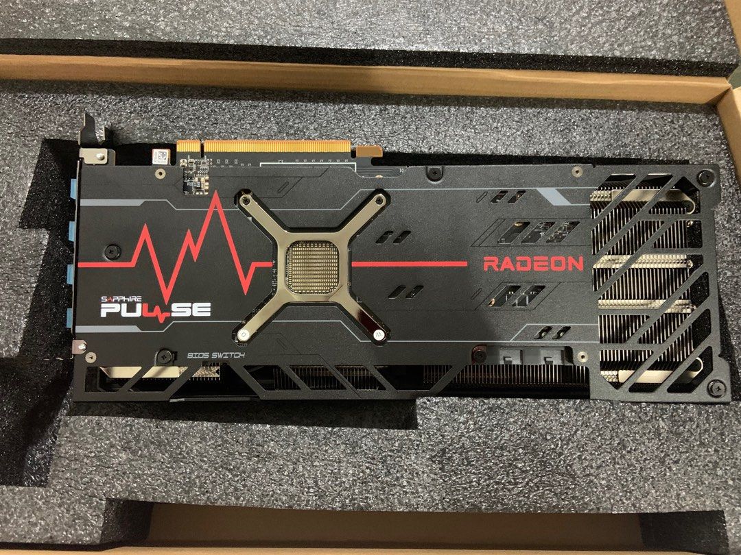 接近全新） AMD SAPPHIRE PULSE Radeon RX 6800 16GB GDDR6 OC 顯示卡