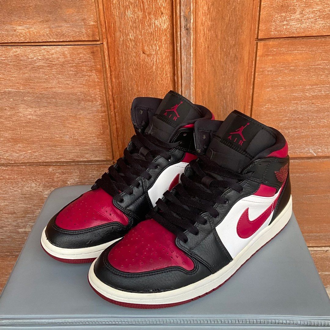 Jordan 1 store bred toe 218