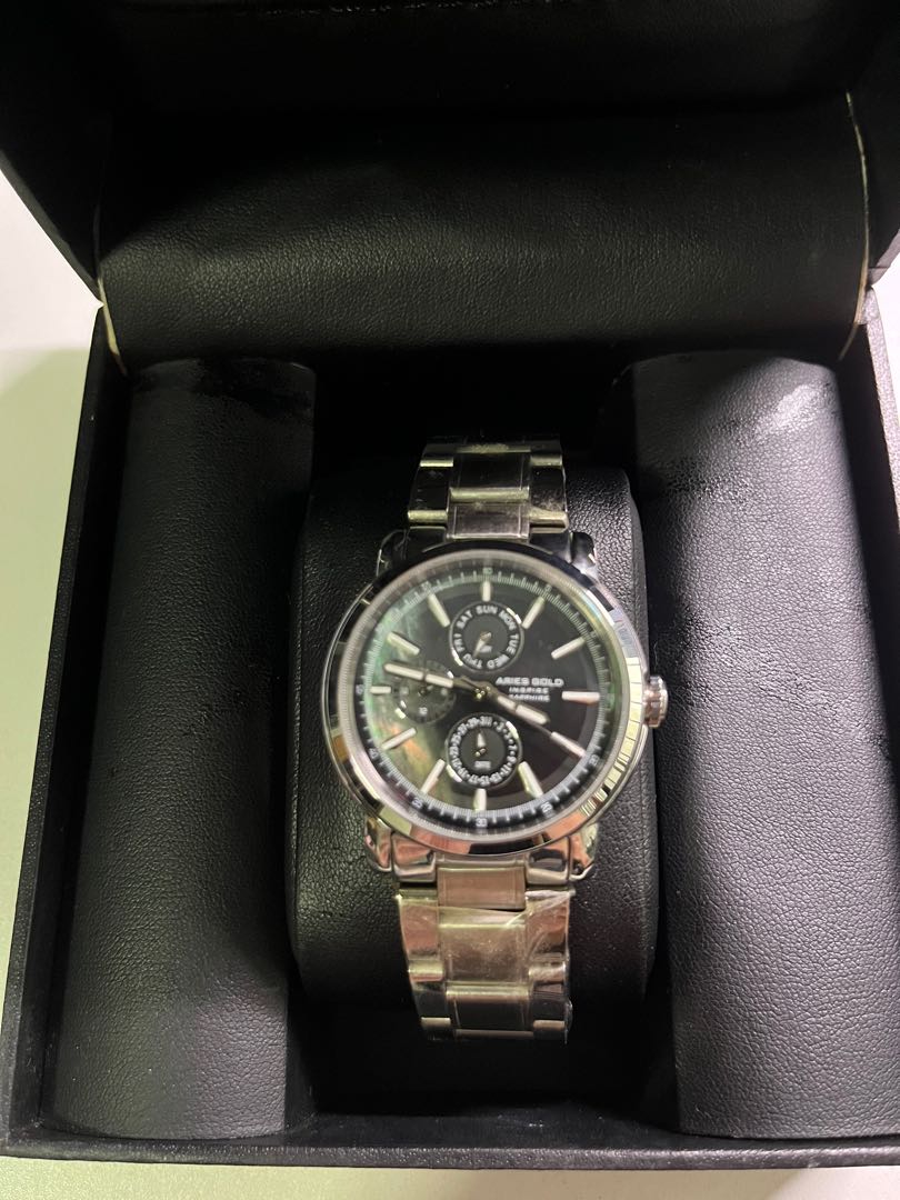 Gold sales watch cost