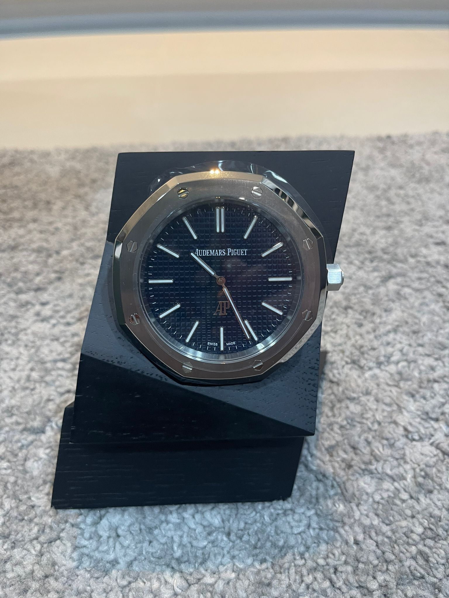Audemars piguet hot sale desk clock