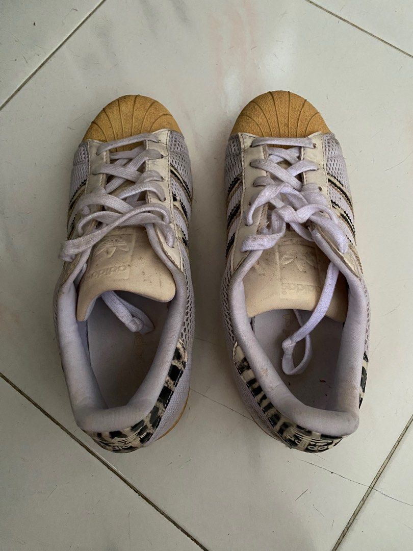 Camo print top adidas shoes