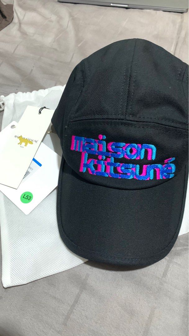 Authentic Maison Kitsune Cap (Category: Caps & Hats) located in Manila. Submitted by letting_go_shop (Listing ID 1246095484, Image 1). Description: Bought for 105 USD from USA. RFS: Need funds Never been used. Last price posted, no haggling. Thanks..