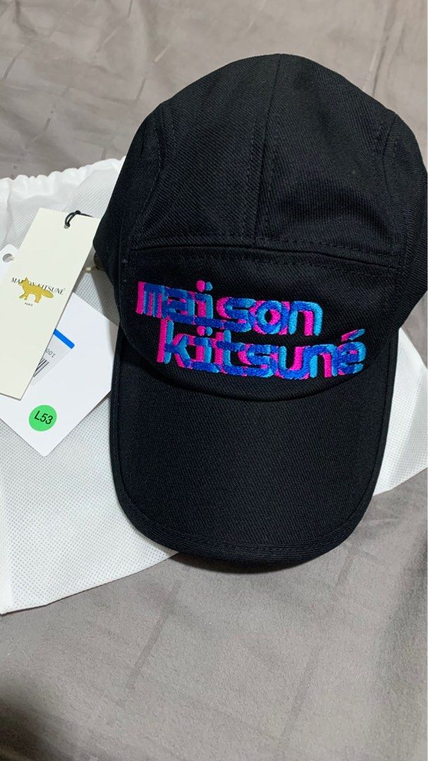 Authentic Maison Kitsune Cap (Category: Caps & Hats) located in Manila. Submitted by letting_go_shop (Listing ID 1246095484, Image 2). Description: Bought for 105 USD from USA. RFS: Need funds Never been used. Last price posted, no haggling. Thanks..