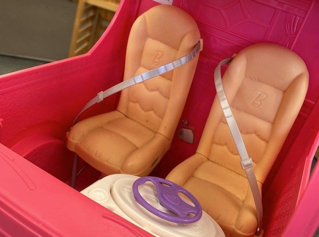 Barbie Camper van, Hobbies & Toys, Toys & Games on Carousell