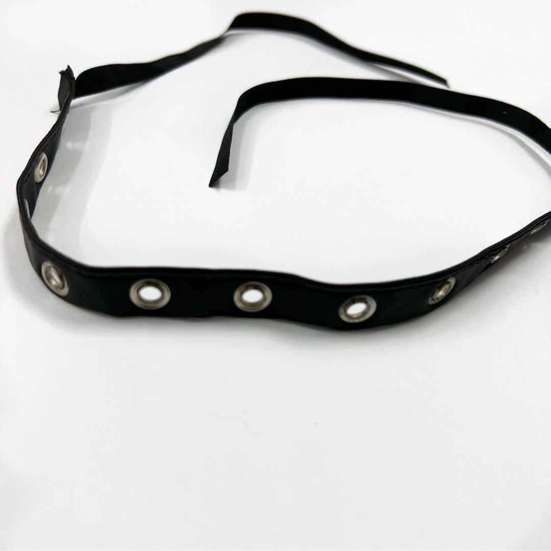 Black Faux Leather Grommet Choker, Women's Fashion, Jewelry