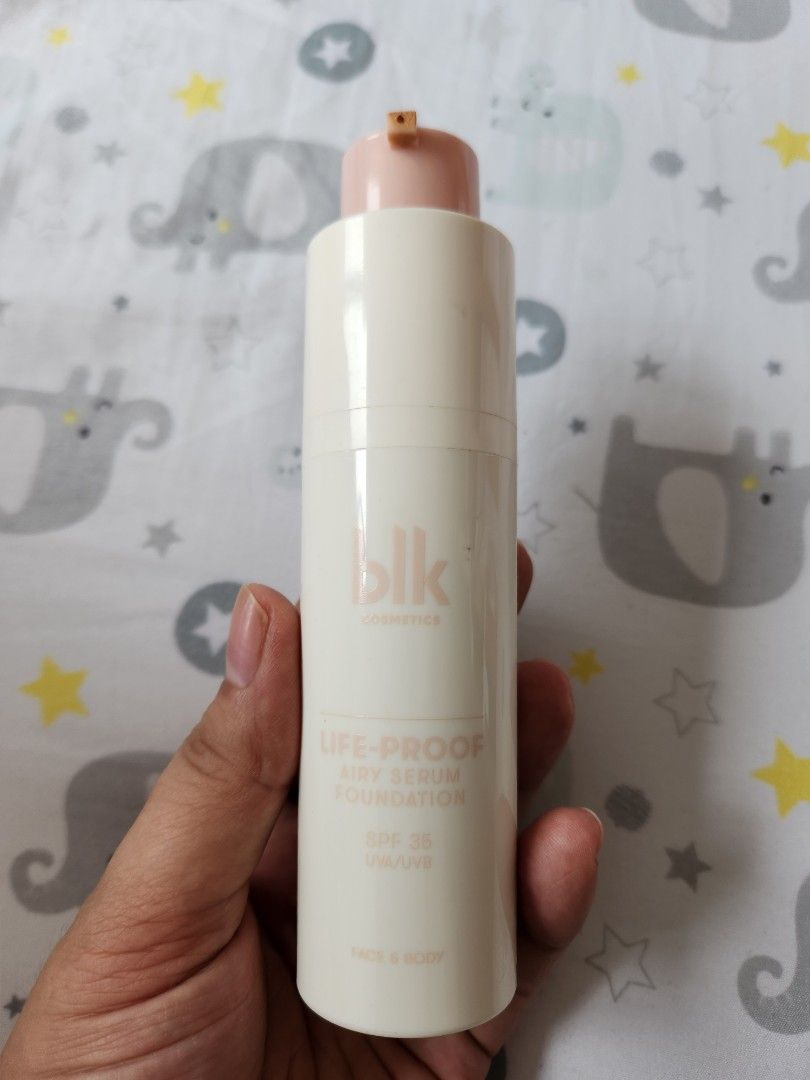 BLK Life Proof Foundation (Category: Makeup) located in San Juan City. Submitted by _allykim (Listing ID 1246007379, Image 2). Description: >>used only once for an event >>serum foundation with spf35 >>shade: butterscotch (light to medium neutral undertone) >>retails for 500+ in shopee.