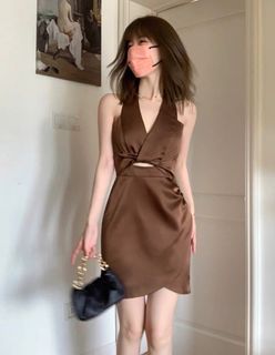 (Category: ) located in . Submitted by ohshopsuncious (Listing ID 1246069180, Image 1). Description: .