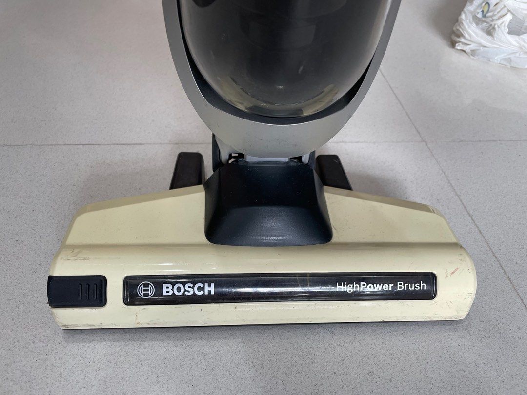 Bosch Athlet Vacuum Cleaner with Defect Batterie, TV & Home Appliances