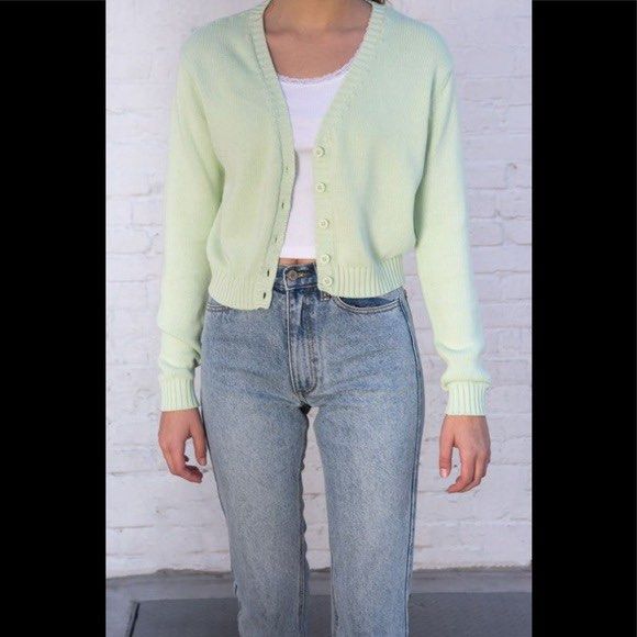 Brandy melville billie sweater top